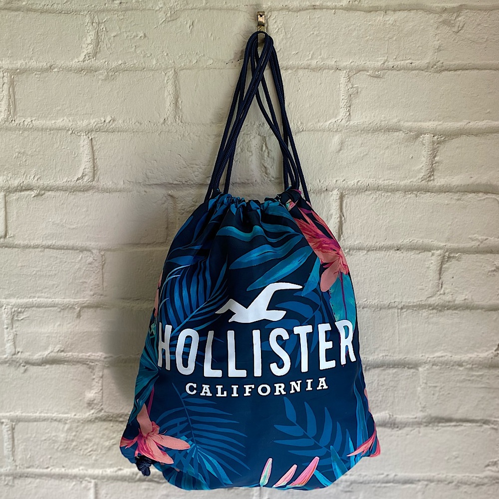 NWOT Hollister tropical drawstring backpack bag